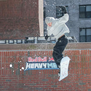 Red Bull Heavy Metal Snowboard 04