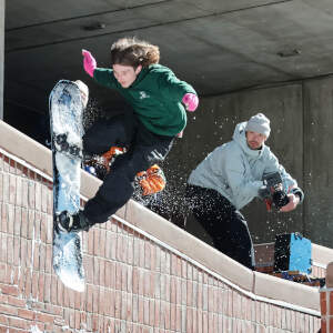 Red Bull Heavy Metal Snowboard 05