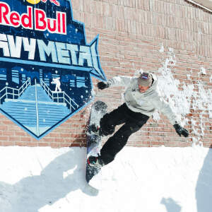 Red Bull Heavy Metal Snowboard 06