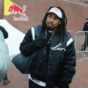 Red Bull Heavy Metal Snowboard 09