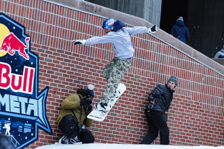 Red Bull Heavy Metal Snowboard 2026 18