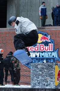 Red Bull Heavy Metal Snowboard 2026 27
