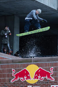 Red Bull Heavy Metal Snowboard 2026 30