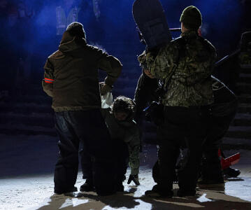 Red Bull Heavy Metal Snowboard 2026 34